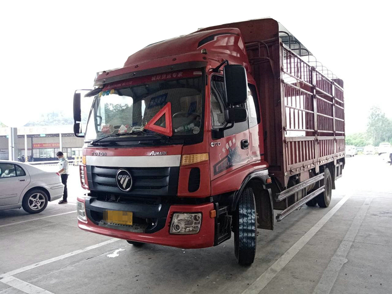 重型倉(cāng)柵式貨車檢測(cè).jpg
